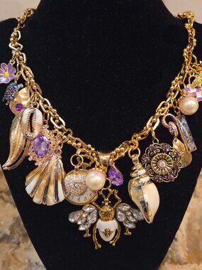 Bougie Bling-Seashell & Queen Bee Necklace-Full of Bling & Style!